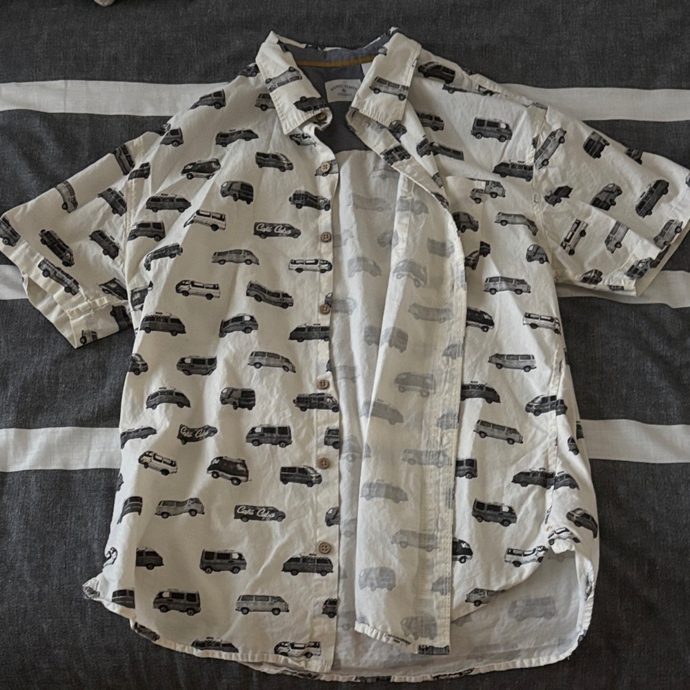 Men's Casual Car Print Button Down Shirt - Black and White